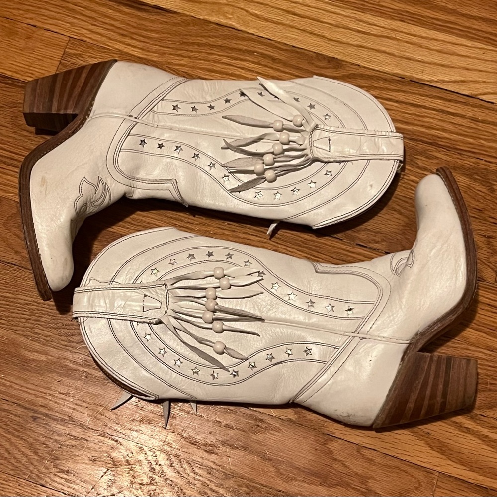 VTG Miss Capezio Womens 5.5 M White Cowgirl Western Boots Stars & Fringe USA